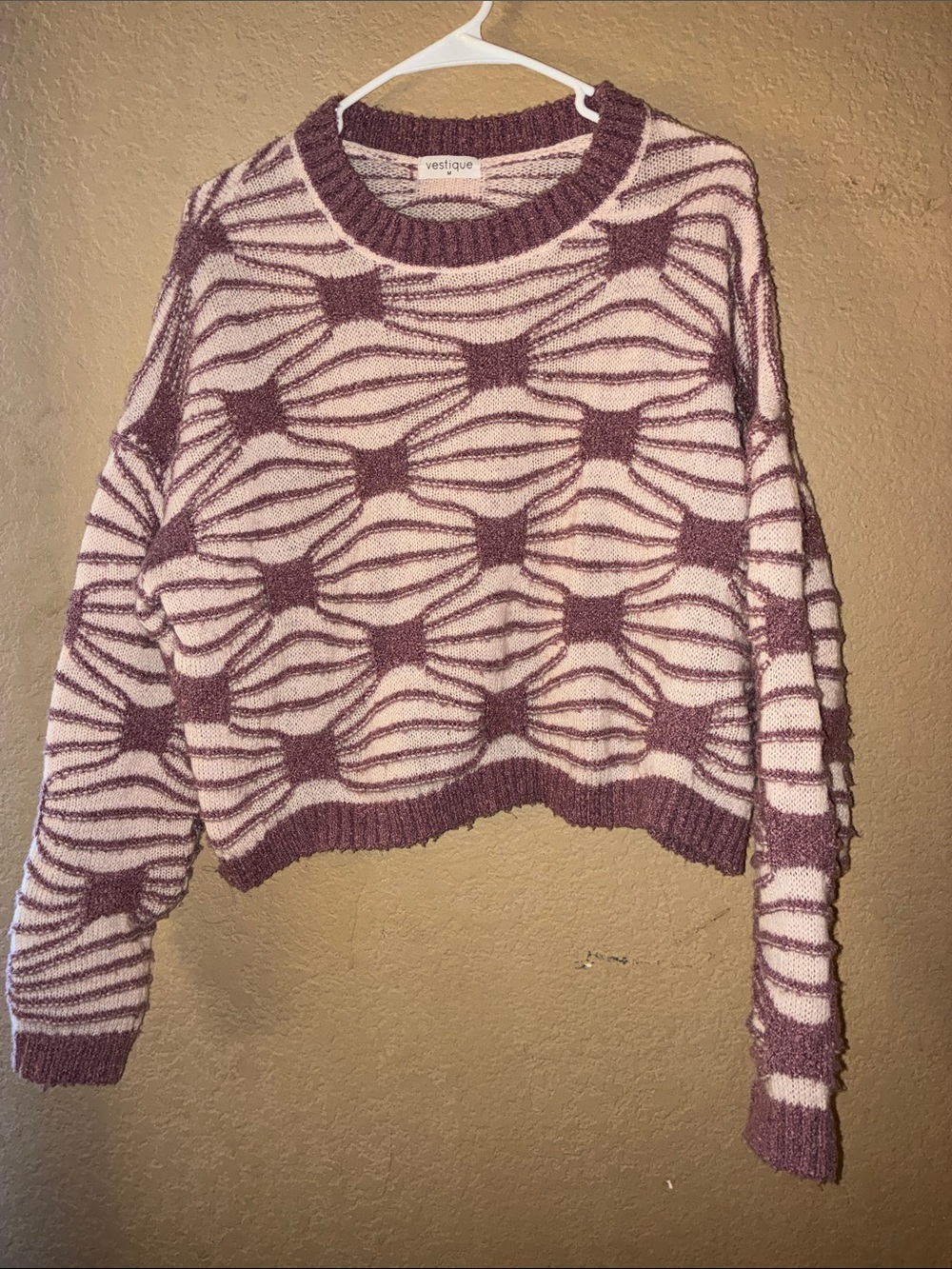 vestique Mauve & Cream Patterned Crewneck Sweater
